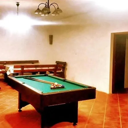 Eric Apartment
